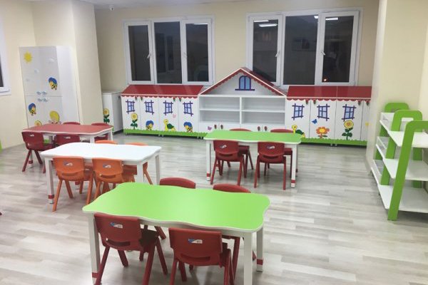 Afacan Çocuk ÇALIŞKAN ARILAR